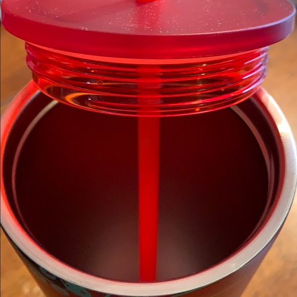 Starbucks poinsettia tumbler - Picture 3 of 7